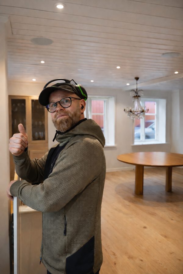 Renoveringar, altaner och snickeriarbeten